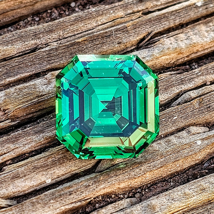 Green CTH YAG, Asscher Cut, 15.11 Carats