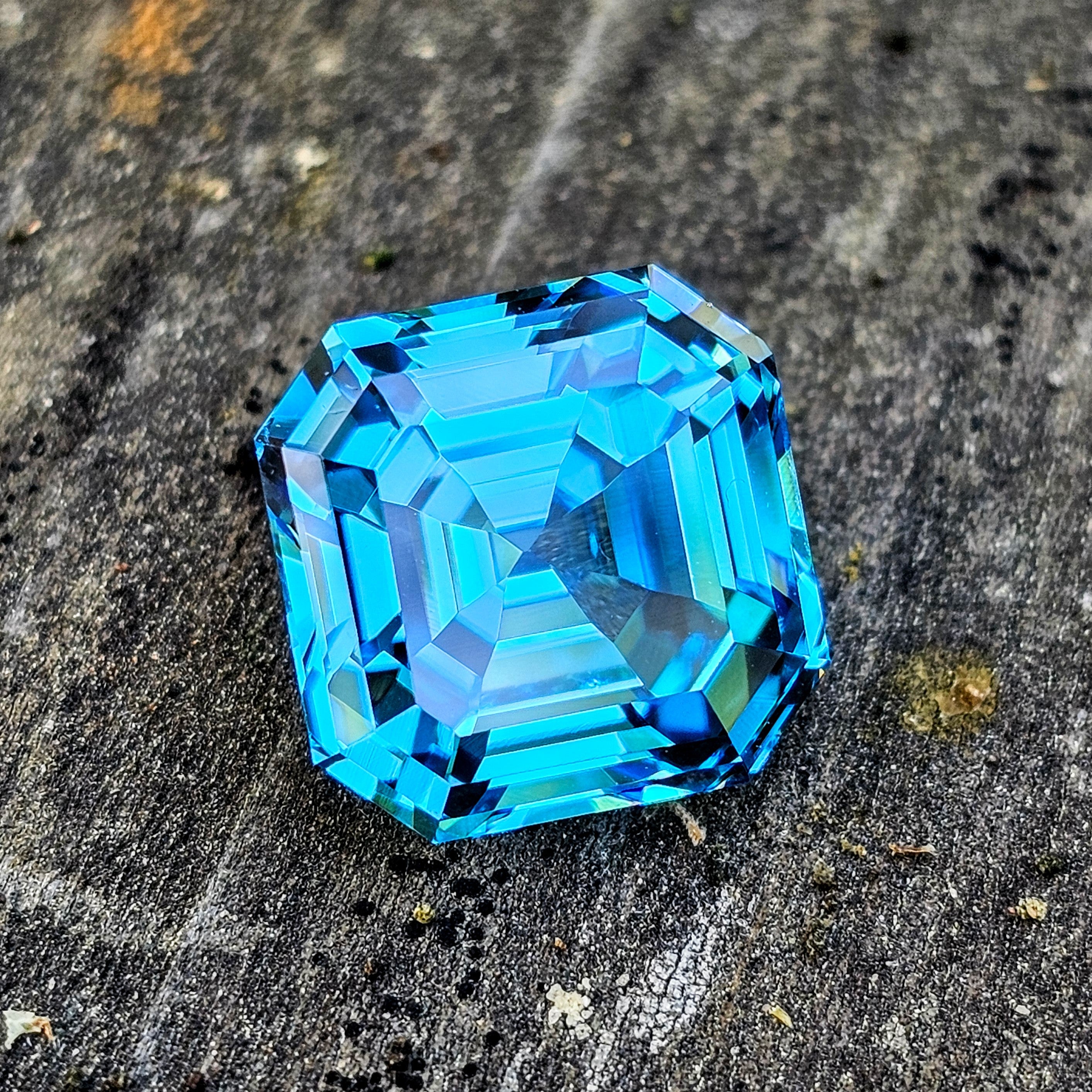 藍色(ドジャースカラー)江戸切子 蓋物 R89-2 blue-cobalt-yag-asscher-cut-