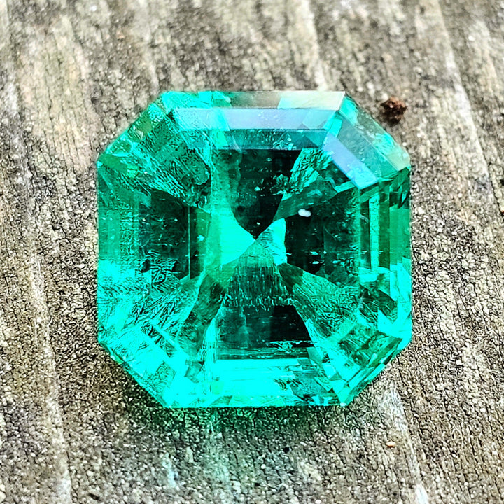 Colombian Color Green Lab Emerald, Asscher Cut, 8.21 Carats - DJEVA