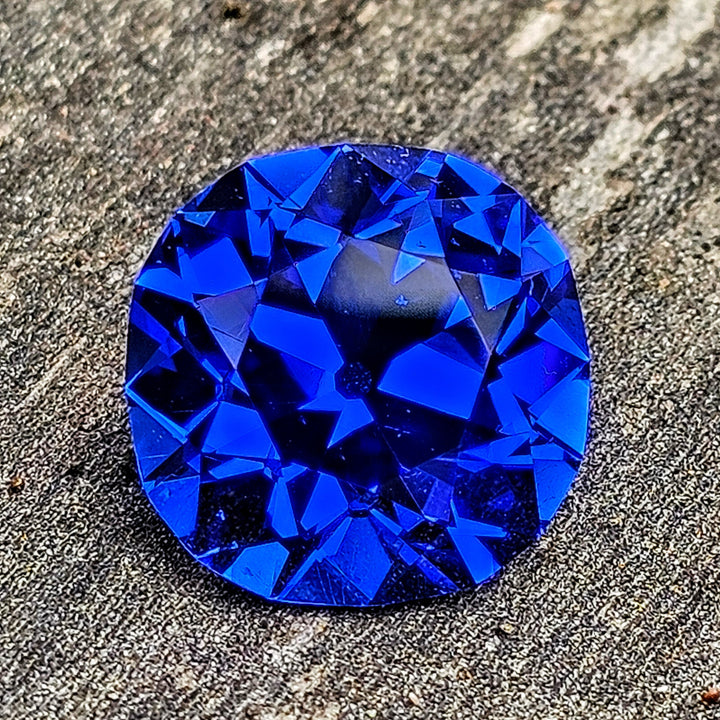 Djeva Fire Blue Lab Spinel, Antique Cushion Cut, 9.40 Carats - DJEVA
