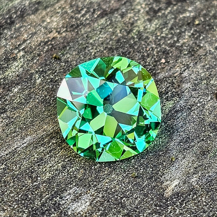 Djeva Green Lab Sapphire, Antique Cushion Cut, 4.07 Carats - DJEVA