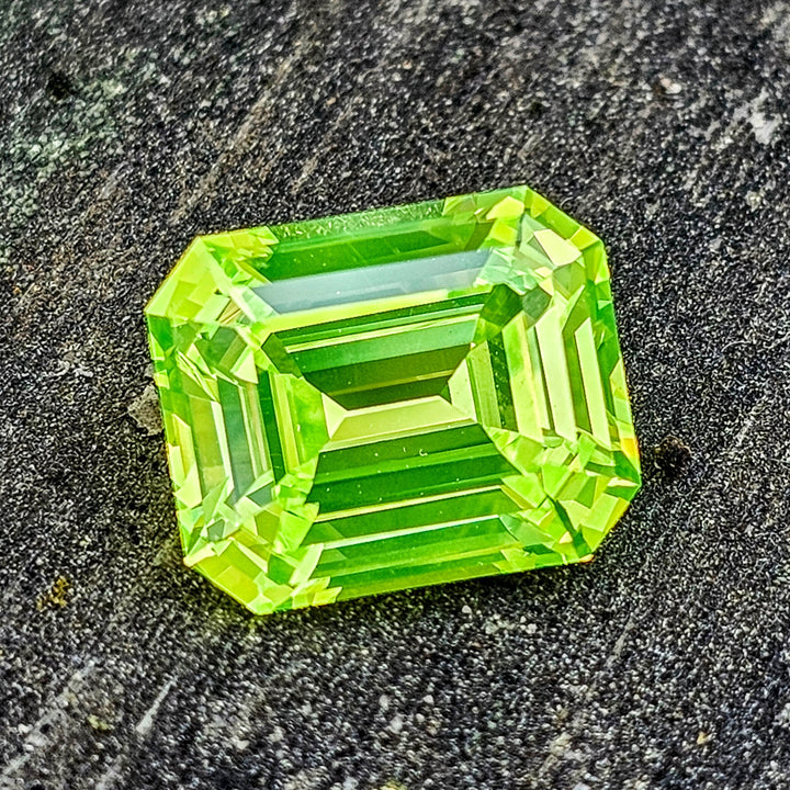 Green LuAG, Emerald Cut, 10.38 Carats - DJEVA