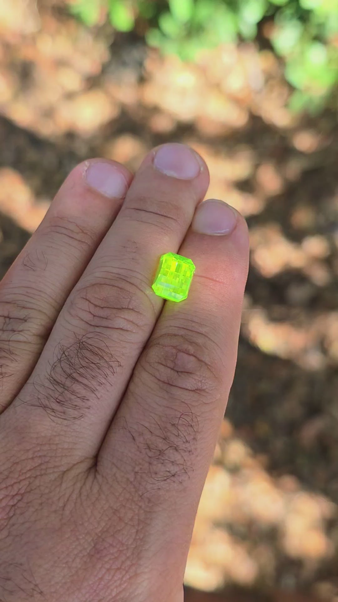 LuAG "ULTRA GREEN", Pixel Rectangle Cut, 10.00 Carats =