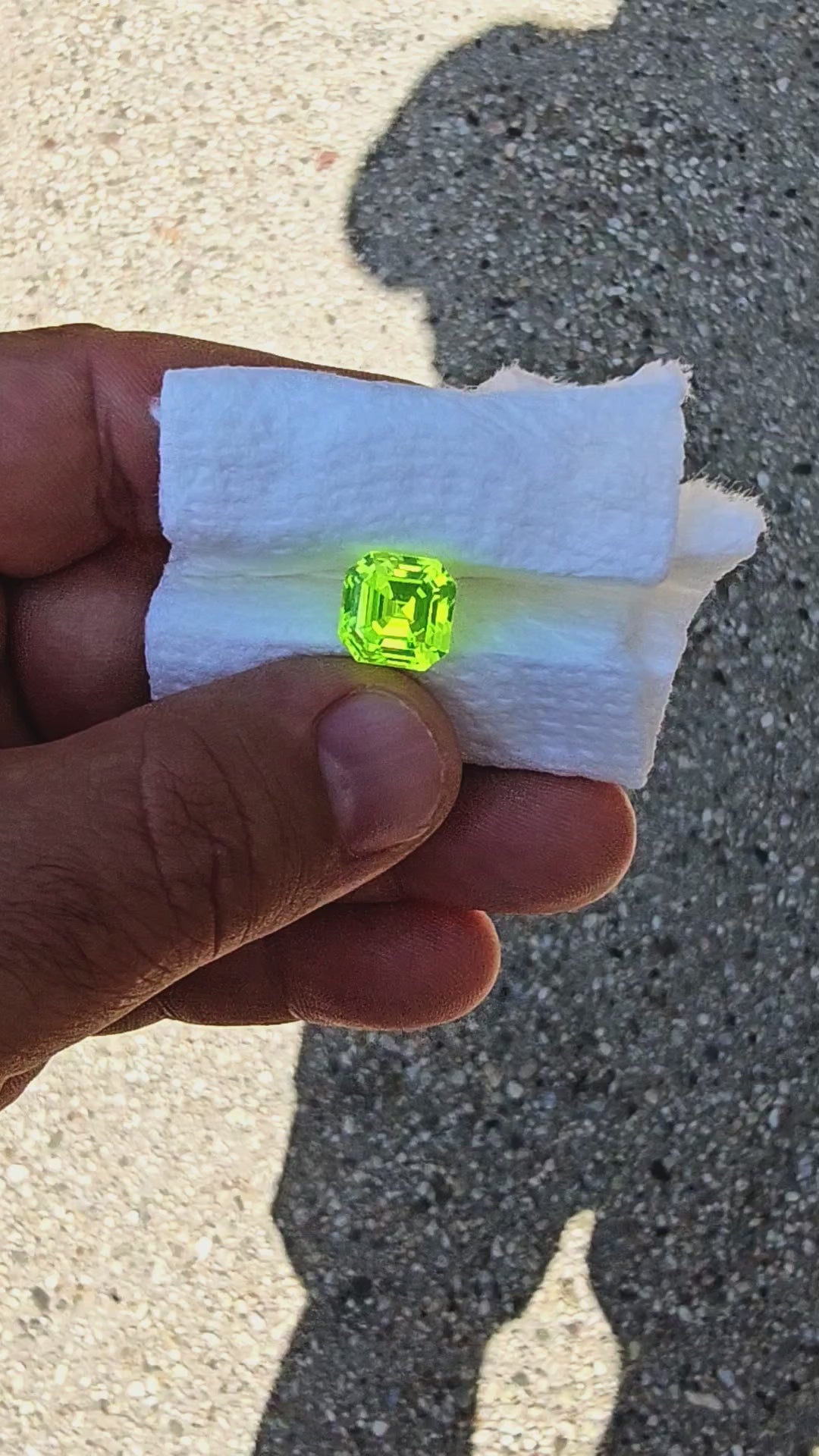 LuAG "ULTRA GREEN", Asscher Cut, 12.8 Carats