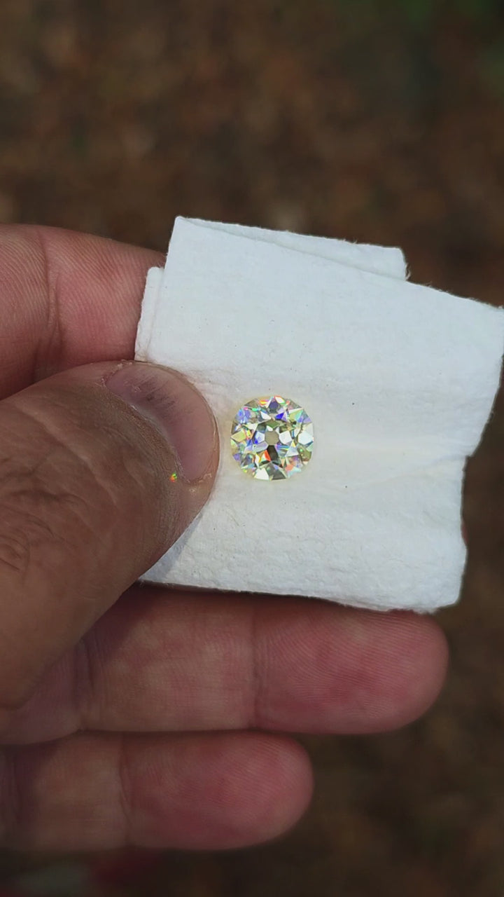 White Rutile 🌈🍭🦄, Antique Cushion Cut, 3.80 Carats
