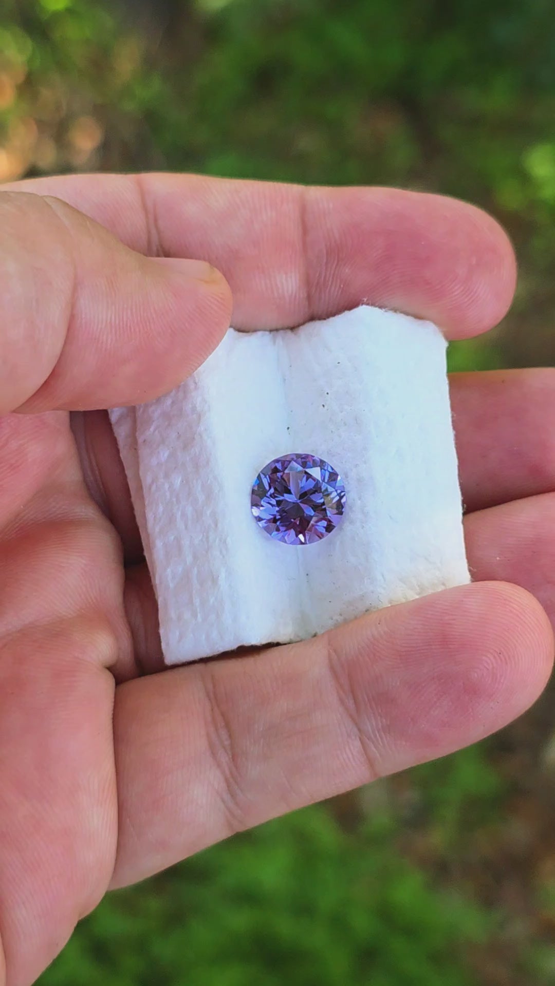 Djeva Color Change Lab Sapphire, Modern Round Brilliant Cut, 5.23 Carats