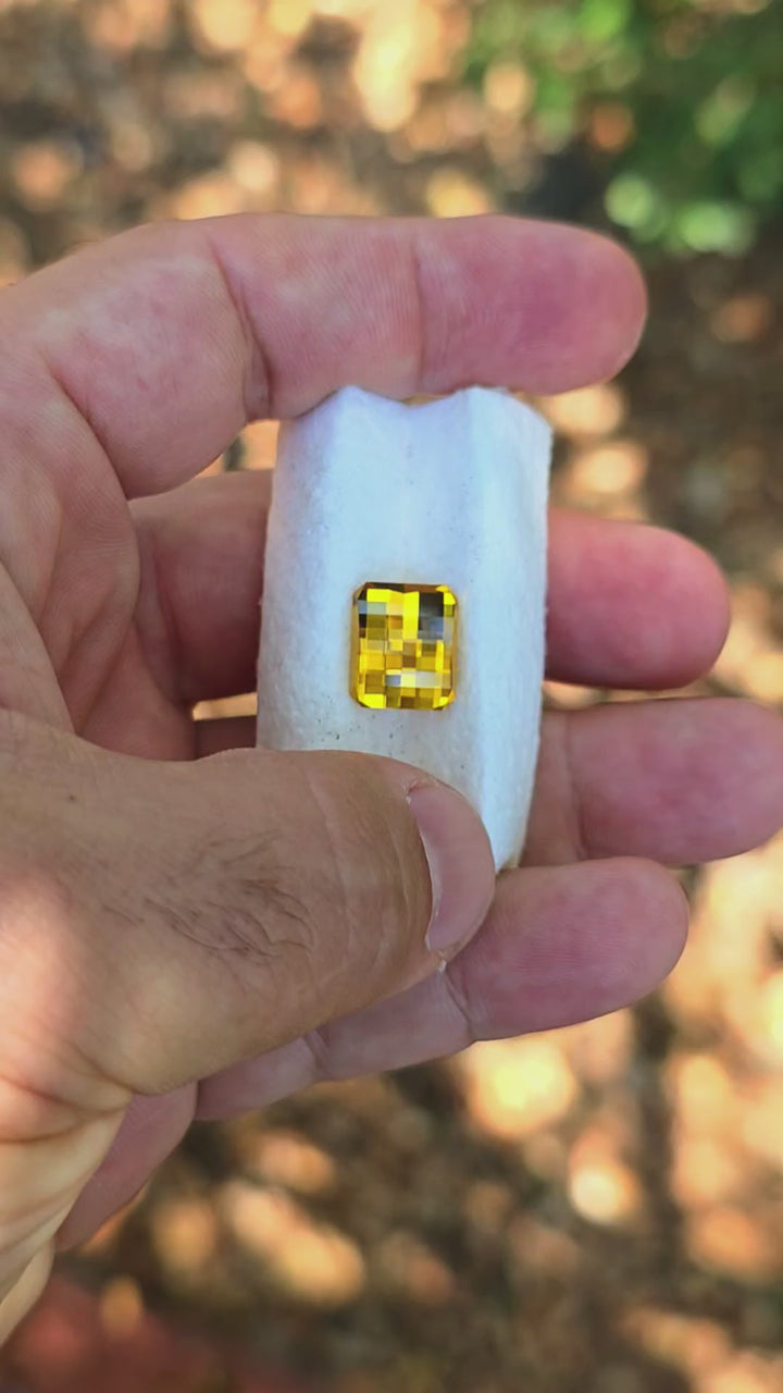 Golden Yellow Lab Sapphire, Pixel Rectangle Cut, 8.51 Carats