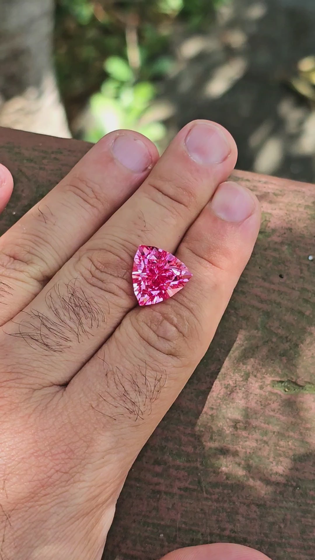 Light Pink-Orange Padparadscha Lab Sapphire, Trillian Internal Reflections Cut, 13.58 Carats