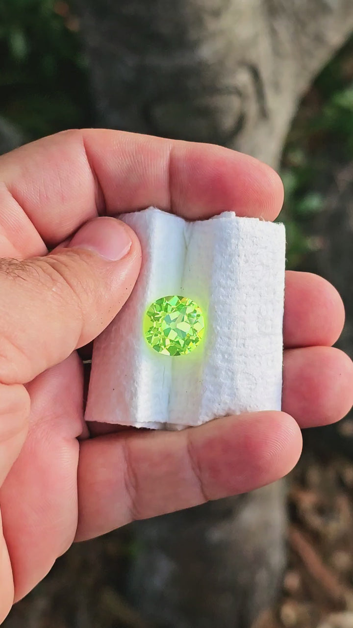 Green LuAG, Antique Cushion Cut, 17.60 Carats