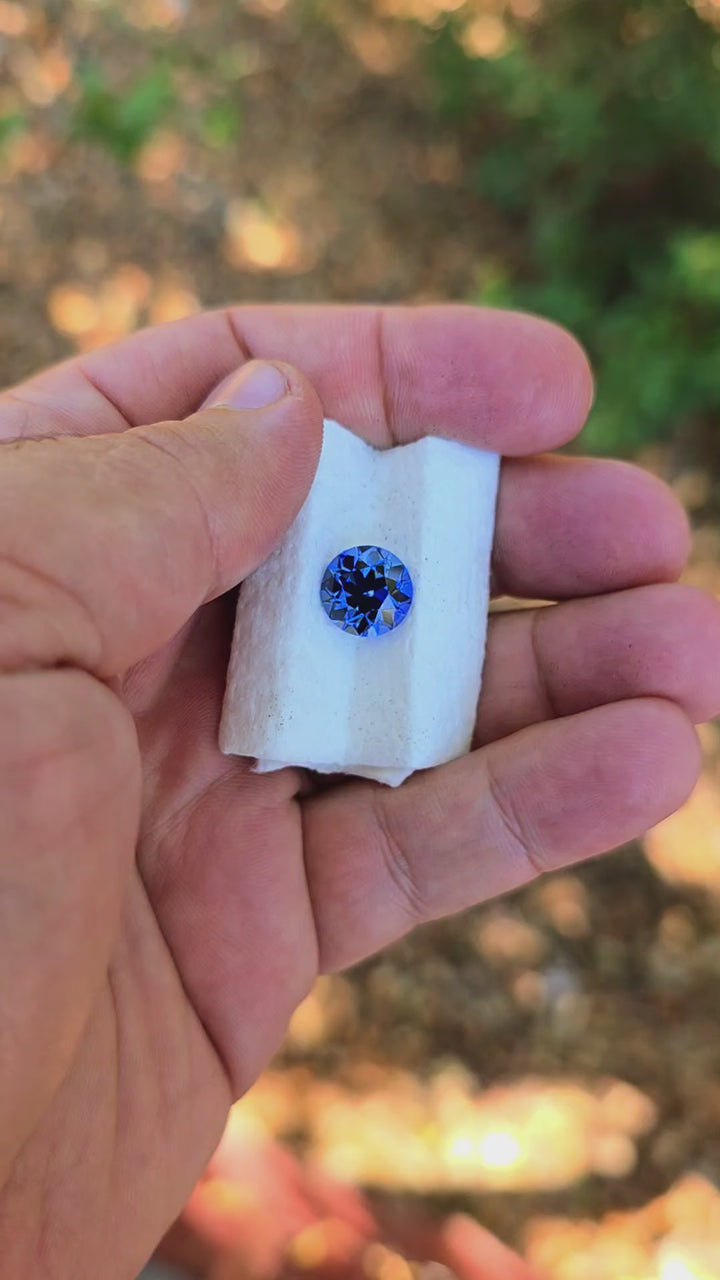 Blue Czochralski Lab Sapphire, Traditional Round Brilliant Cut, 6.26 Carats