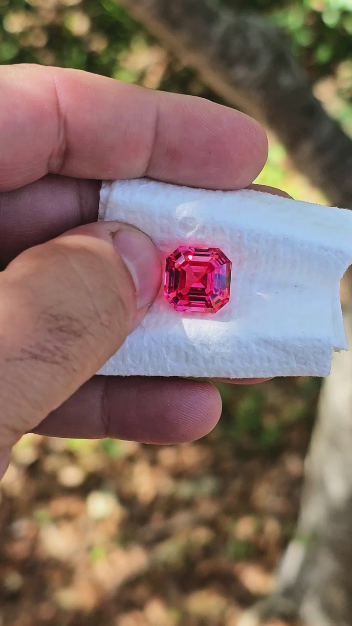 Czochralski Titanium Pink Sapphire, Asscher Cut, 14.83 Carats