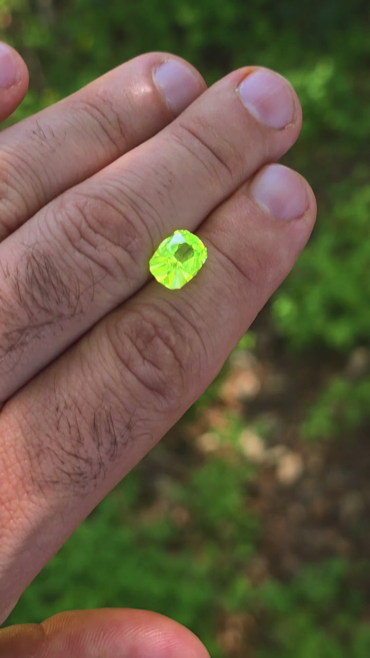 Green LuAG, Cushion Internal Reflections Cut, 6.66 Carats
