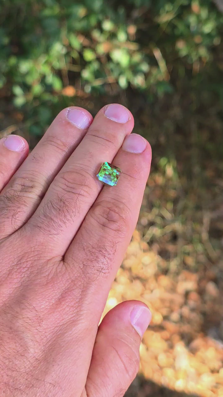 Czochralski Green and Red Christmas Garnet, Pixel Square Cut, 6.60 Carats