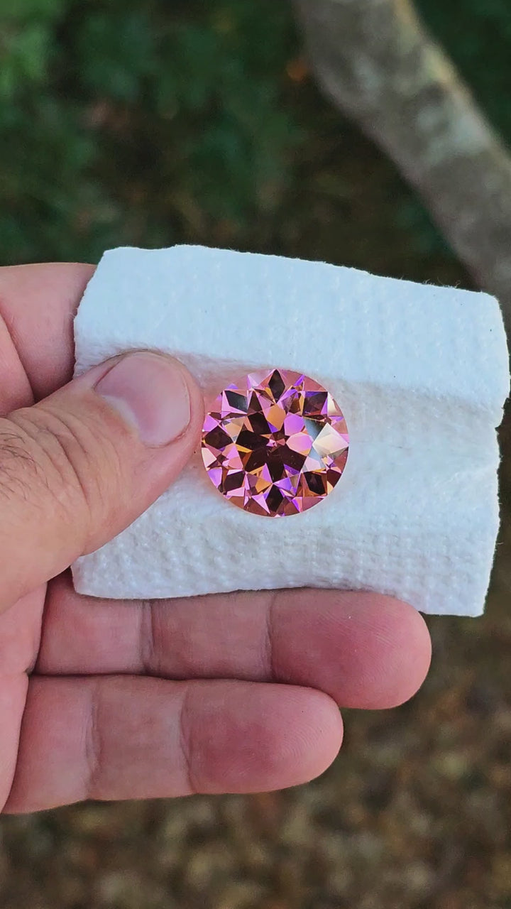 Tangerine Laser Garnet, Traditional Round Brilliant Cut, 64.60 Carats