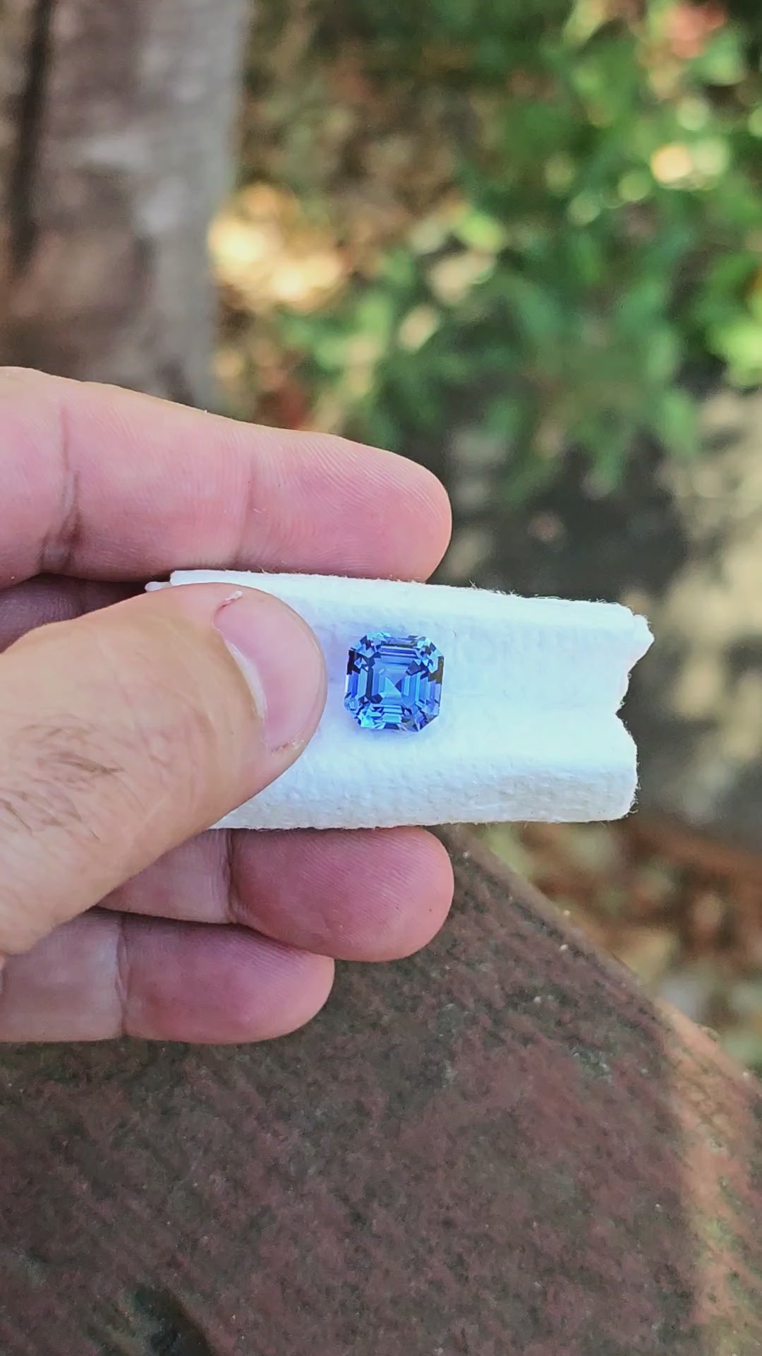 Blue Lab Sapphire, Asscher Cut, 6.82 Carats