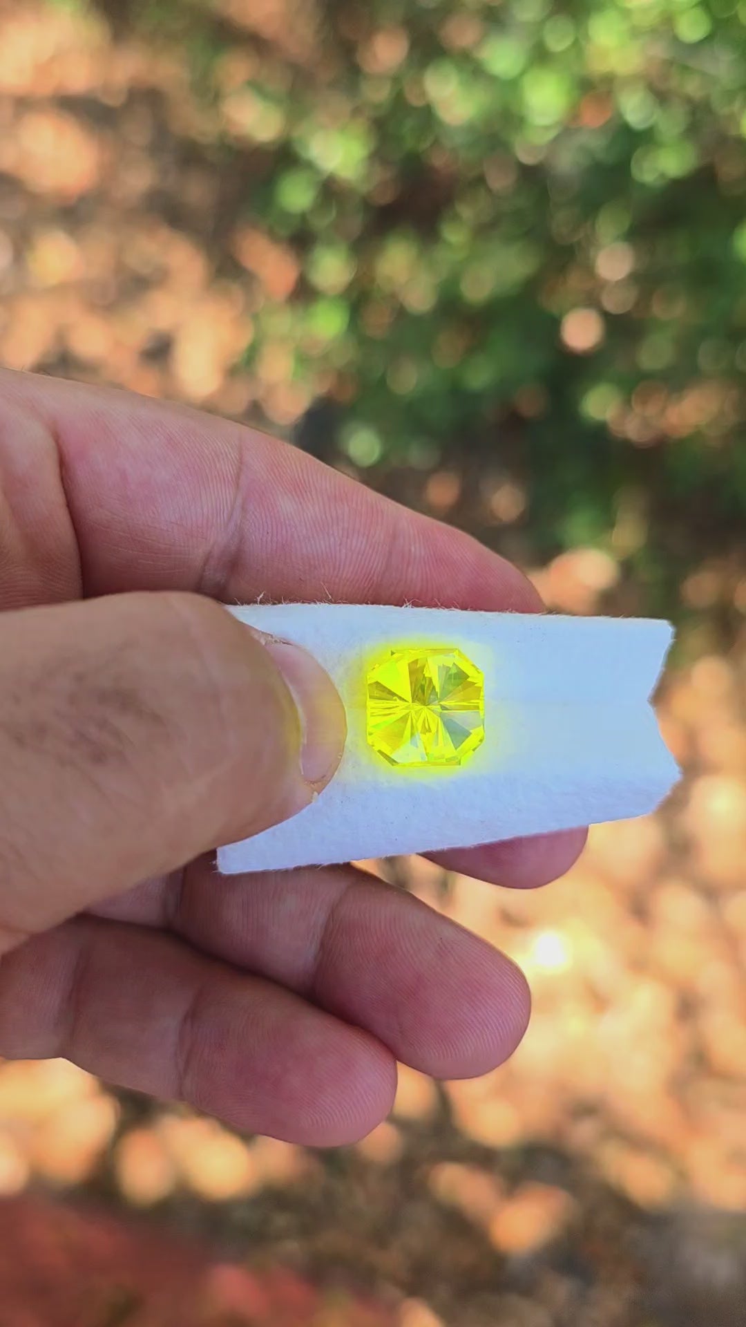 "Ultra" Glow In The Dark Lab Garnet, Tessellation Cut, 17.68 Carats