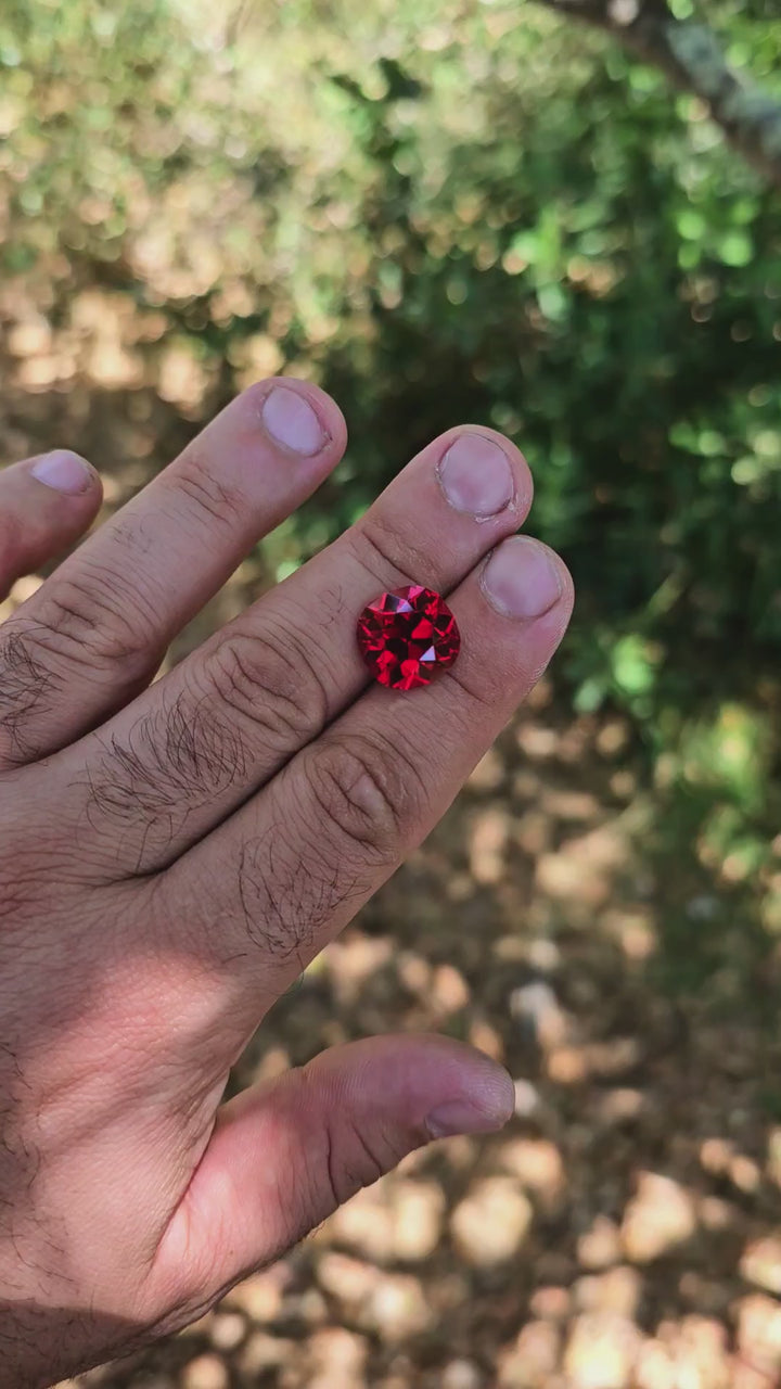 Fire Red / Orange Ruby, Antique Cushion Cut, 13.65 Carats