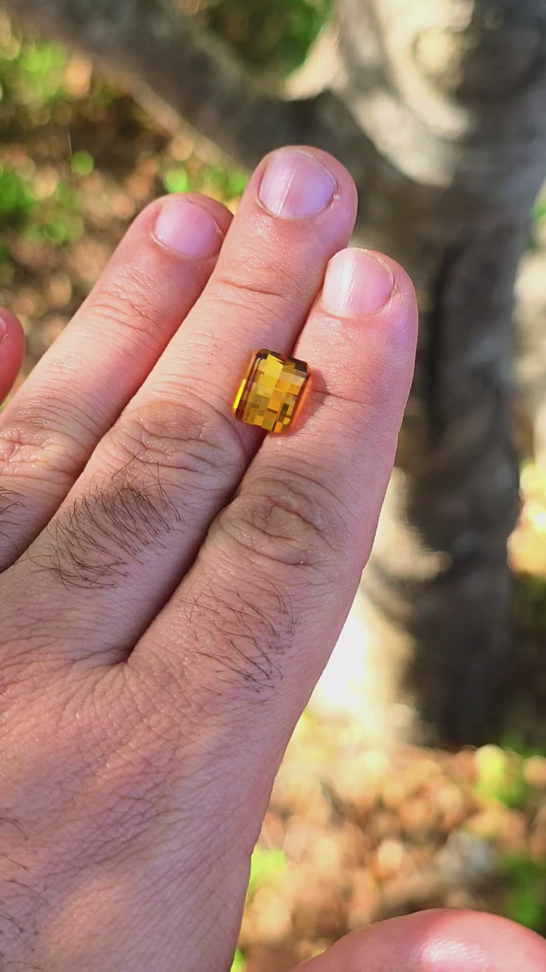 Whisky Orange Lab Sapphire, Pixel Rectangle Cut, 6.12 Carats