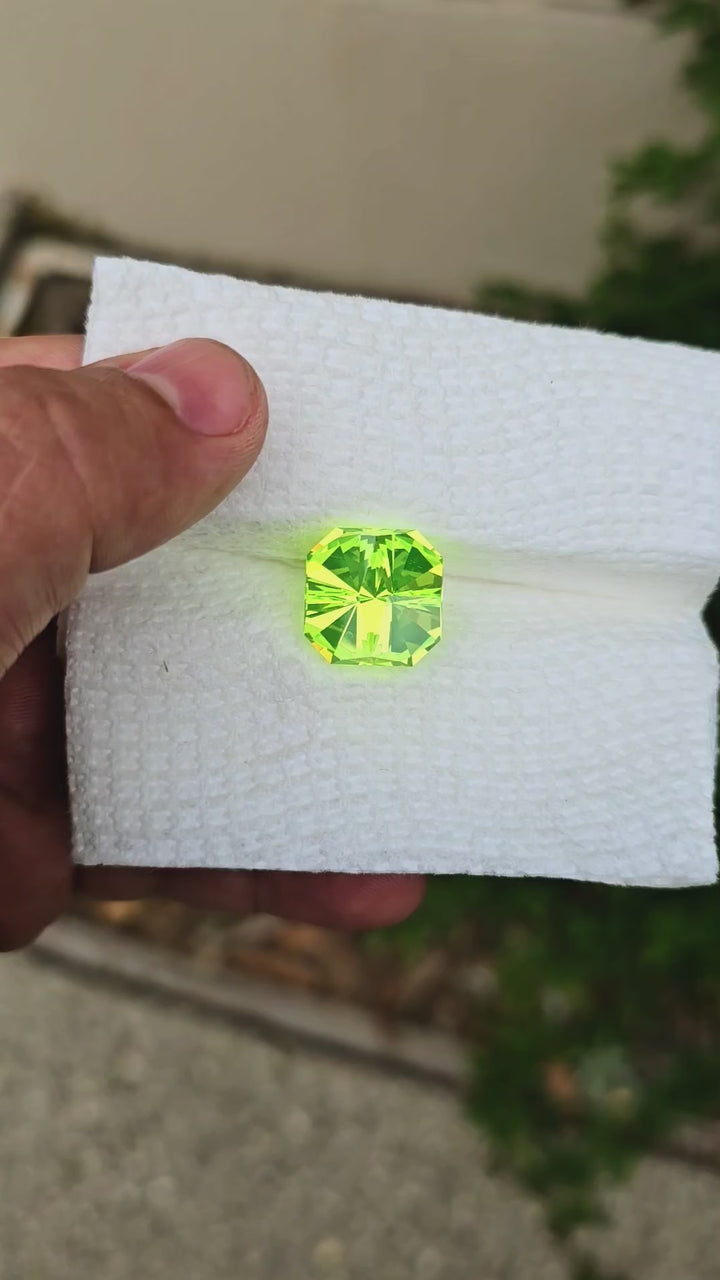 Green LuAG, Tessellation Cut, 42.1 Carats