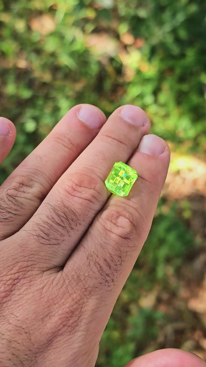 Green LuAG, Pixel Rectangle Cut, 16.05 Carats