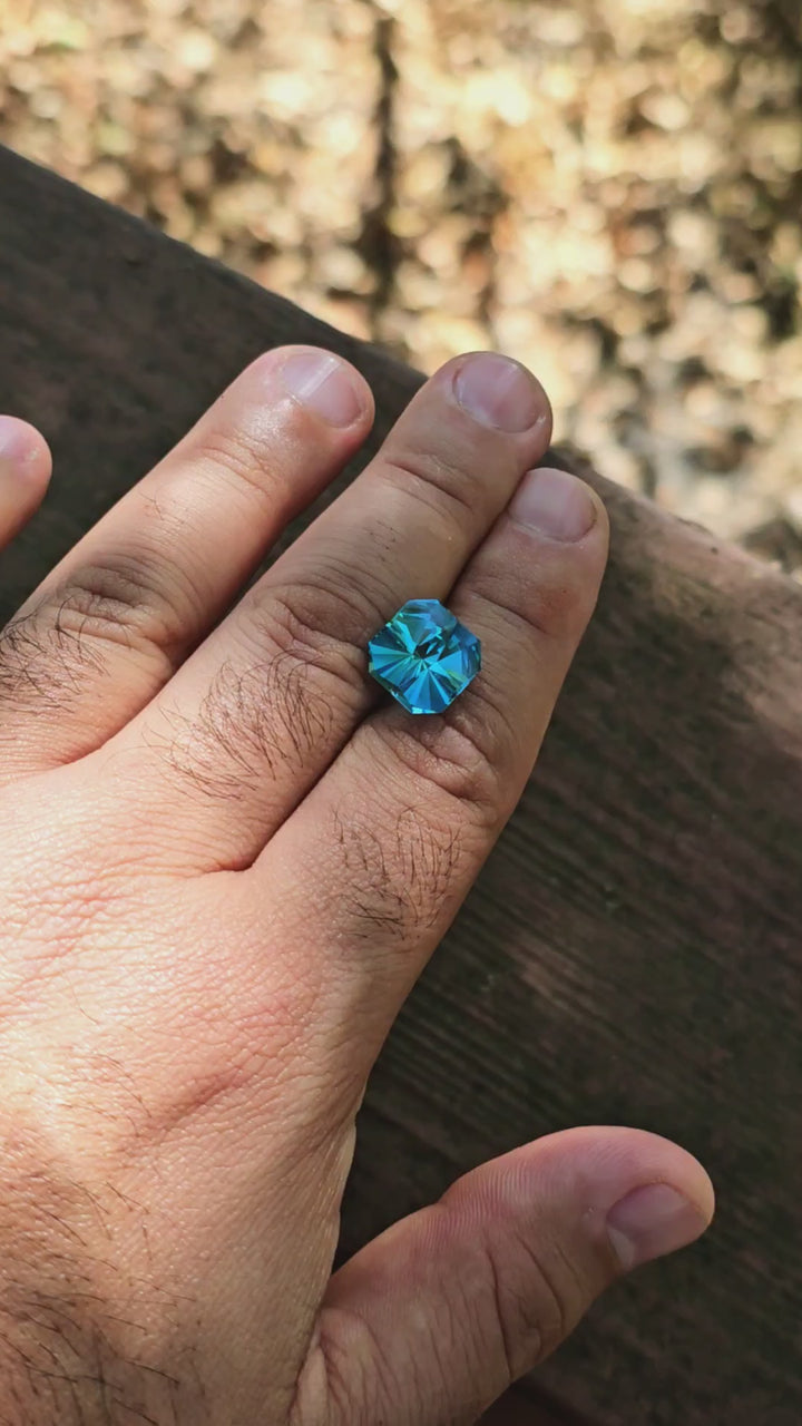 Cerulean Blue Lab Sapphire, Tessellation Cut, 10.31 Carats