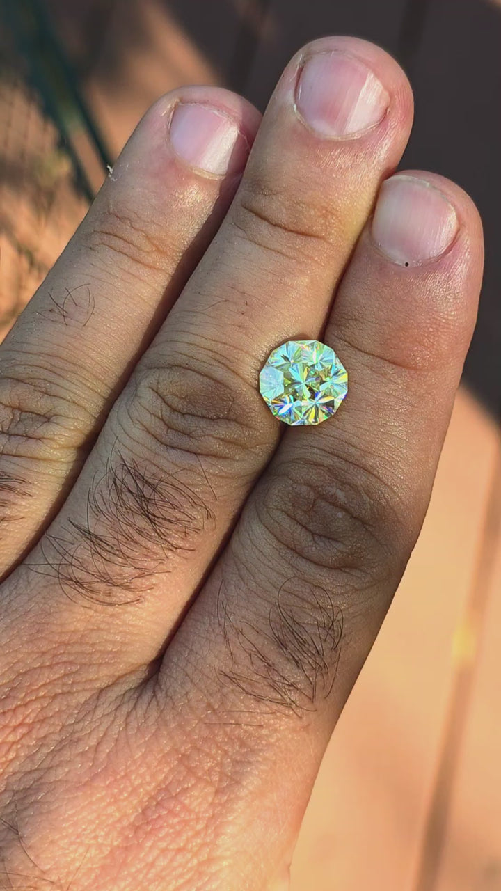 White Rutile 🌈🍭🦄, Gnome's Geode Cut, 5.60 Carats