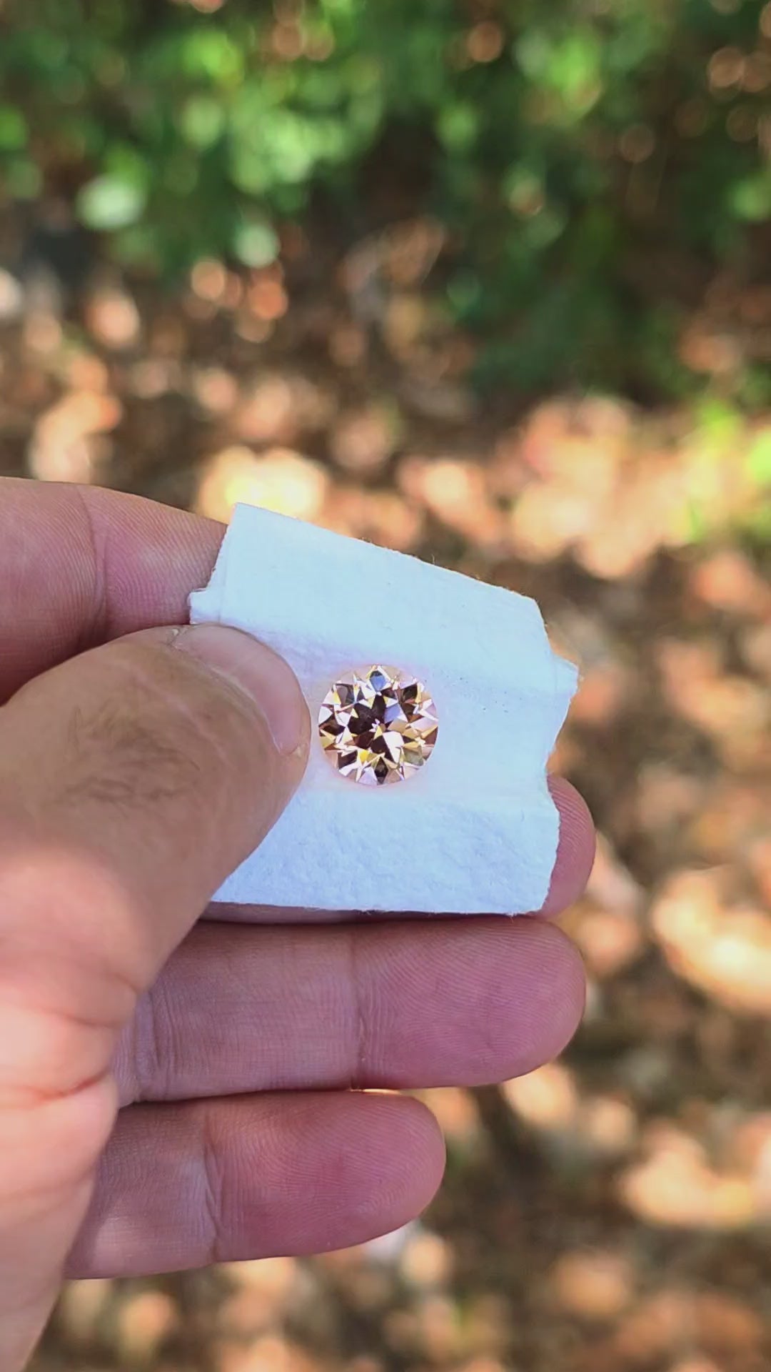 Peachy 🍑 "Morganite" Colored Lab Sapphire, Traditional Round Brilliant Cut, 6.95 Carats