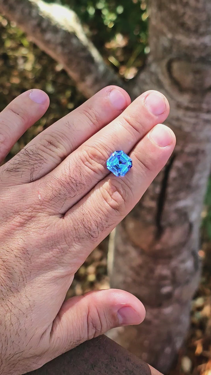 Cornflower Blue Lab Spinel, Asscher Cut, 8.33 Carats