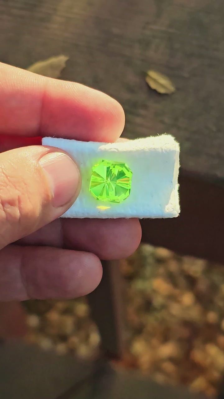 Green LuAG, Tessellation Cut, 15.45 Carats