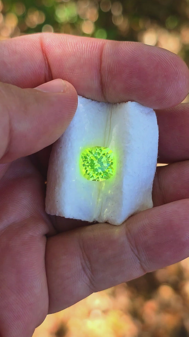 Green LuAG, House Of Sylas Cushion Cut, 9.11 Carats