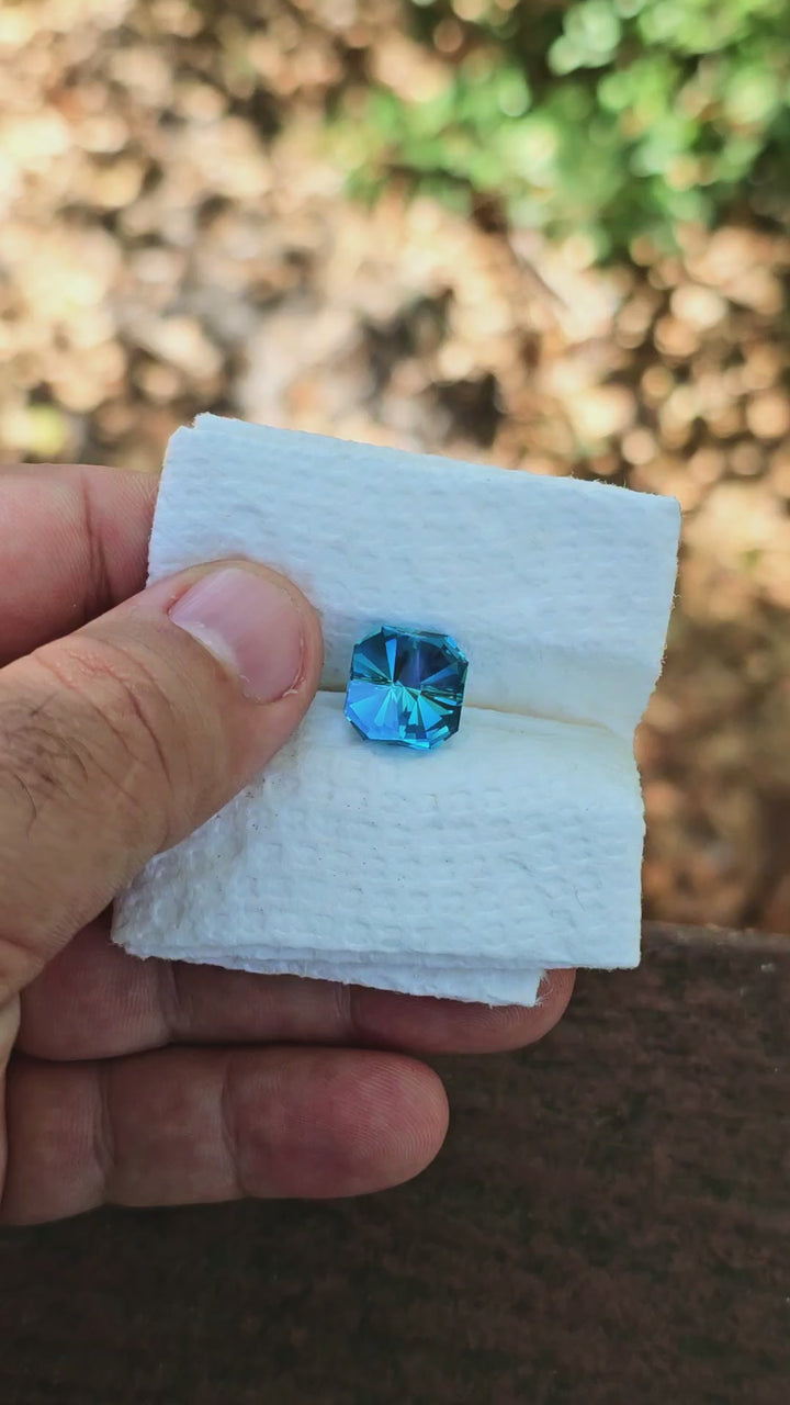 Cerulean Blue Lab Sapphire, Tessellation Cut, 10.31 Carats