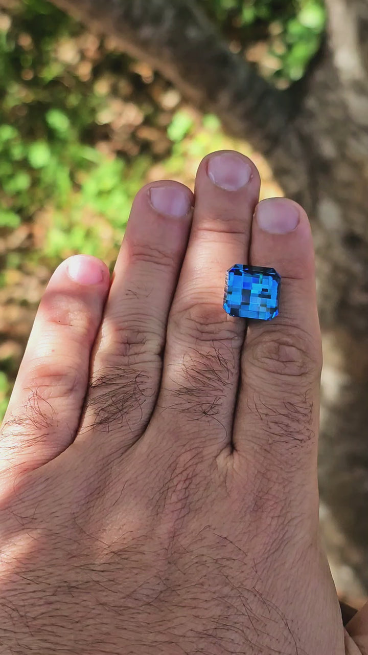 Blue Cobalt YAG, Pixel Square Cut, 20.66 Carats