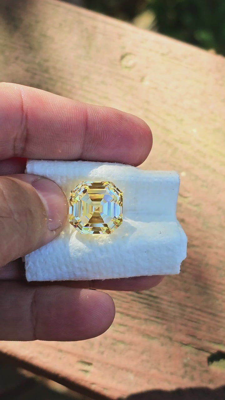 Experimental Samarium YAG, Asscher Cut, 28.36 Carats