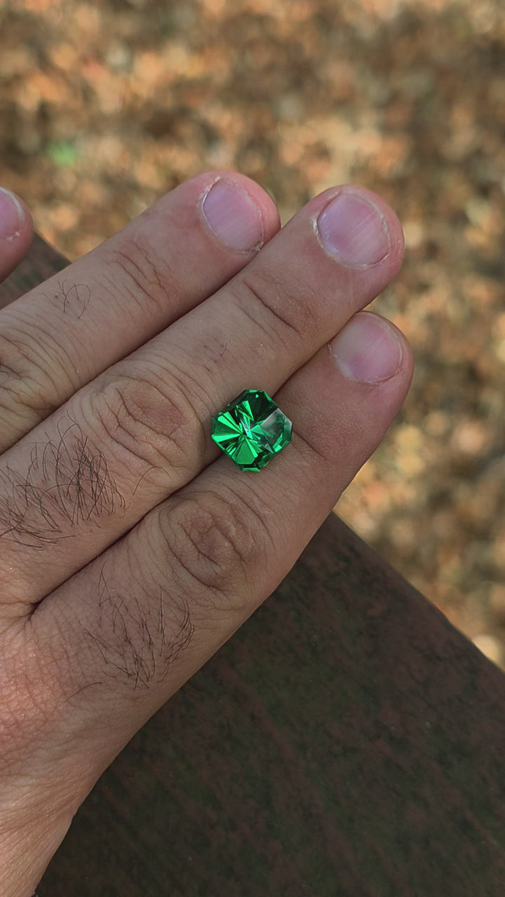 Green CTH YAG, Tessellation Cut, 8.40 Carats