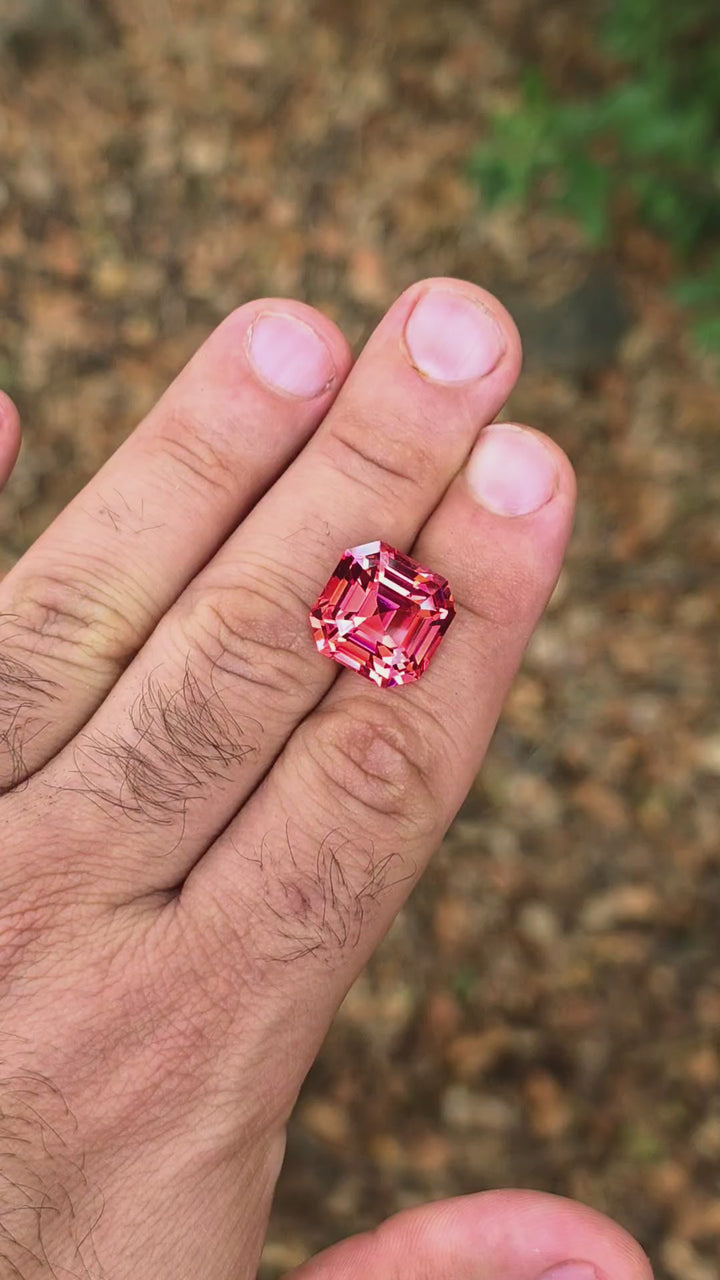 Czochralski Titanium Pink Sapphire, Asscher Cut, 18.95 Carats