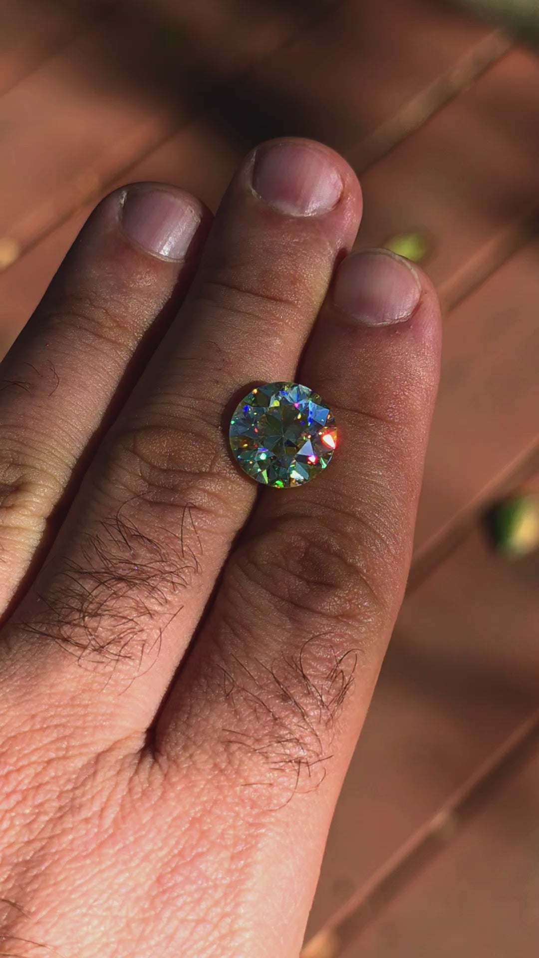 White Rutile 🌈🍭🦄, Traditional Round Brilliant Cut, 10.50 Carats