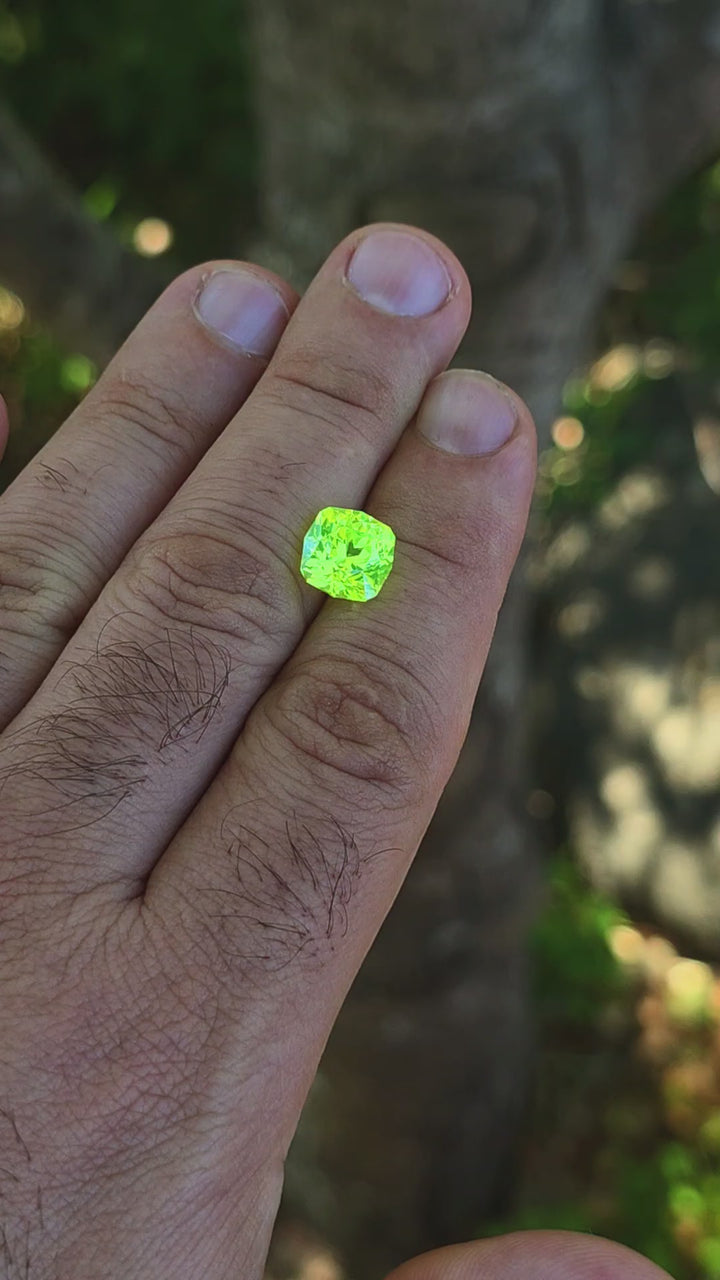 Green LuAG, House Of Sylas Cushion Cut, 9.22 Carats