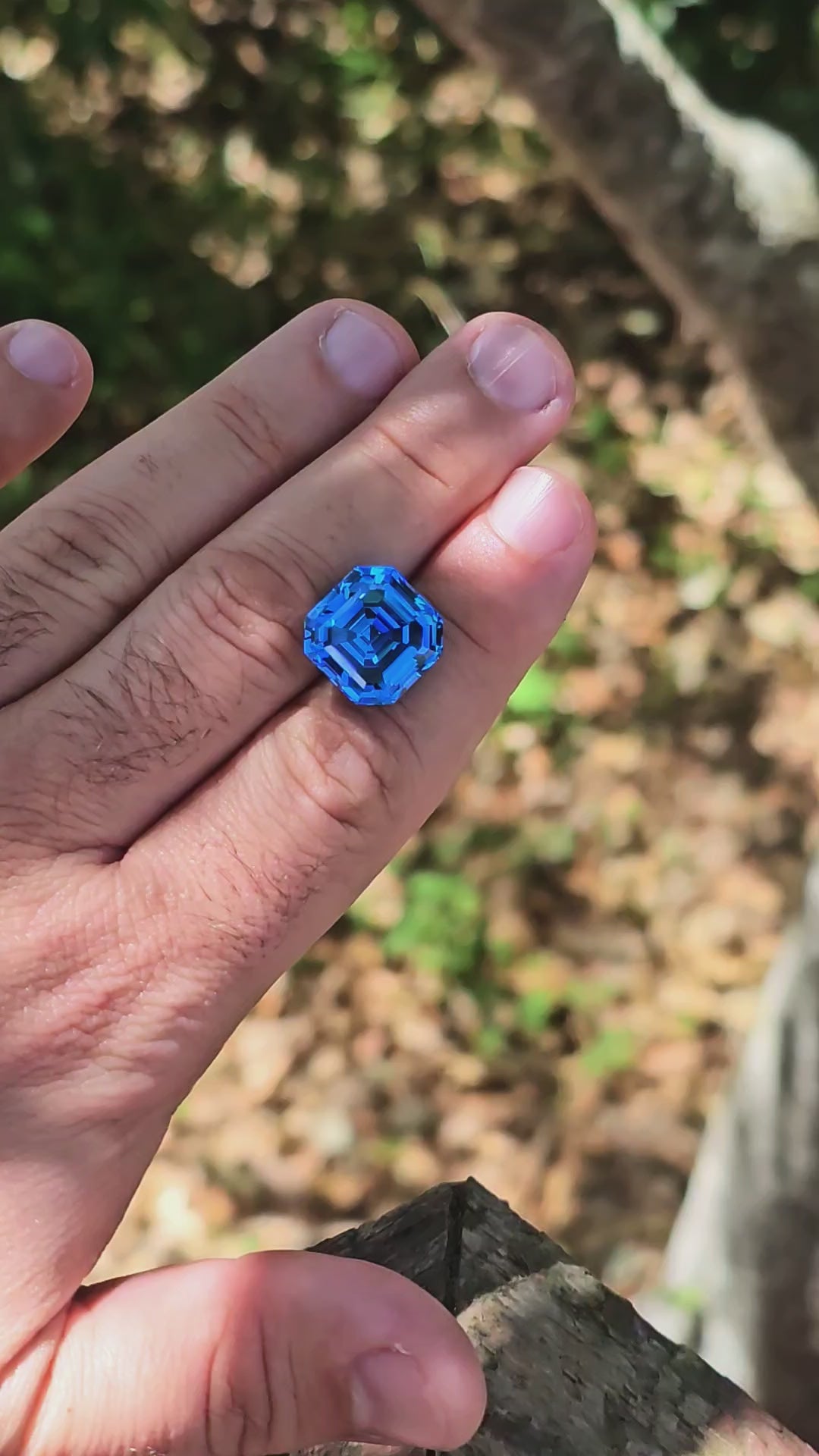 Blue Cobalt YAG, Asscher Cut, 23.59 Carats