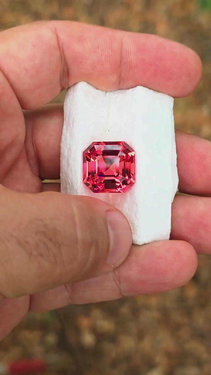 Czochralski Titanium Pink Sapphire, Asscher Cut, 18.95 Carats