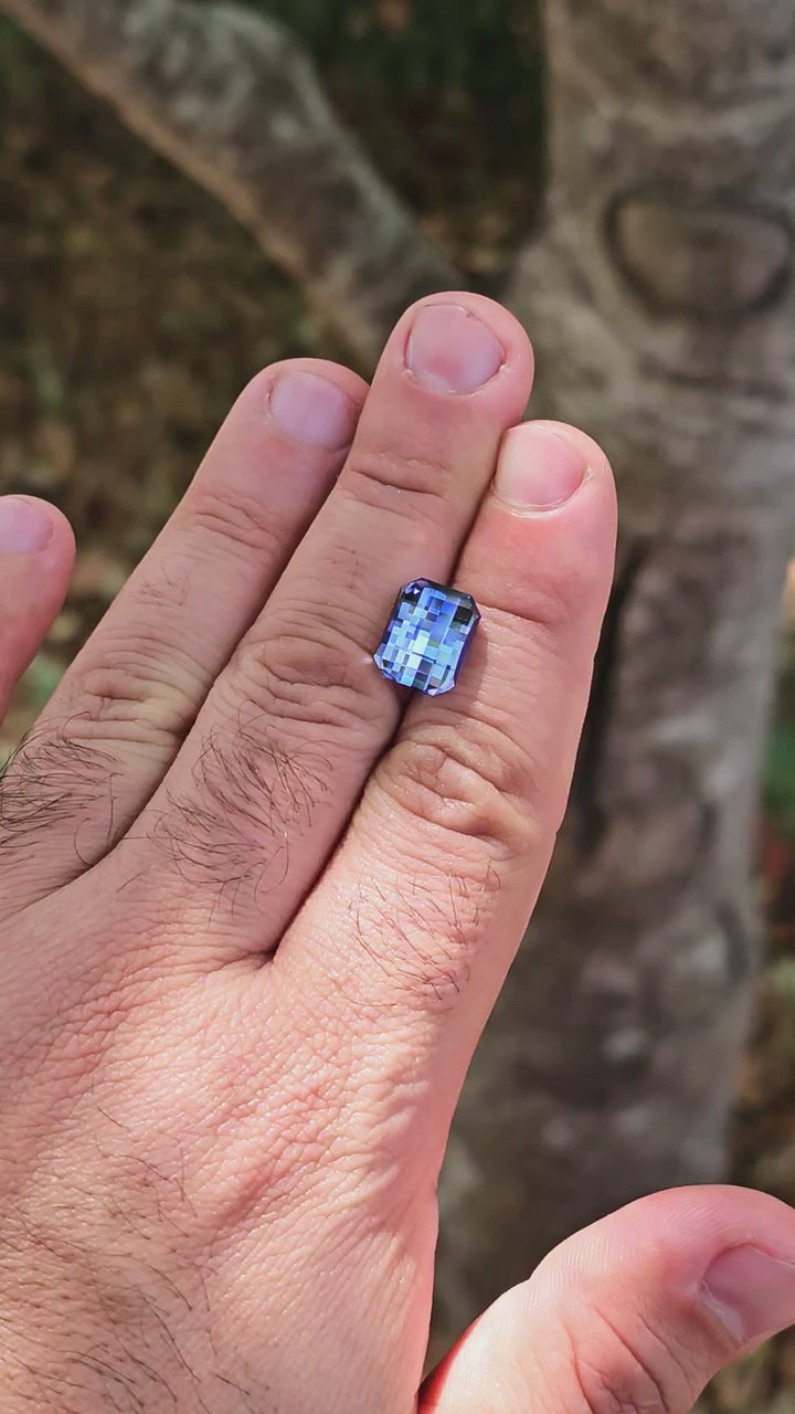 Blue Lab Sapphire, Pixel Rectangle Cut, 8.00 Carats