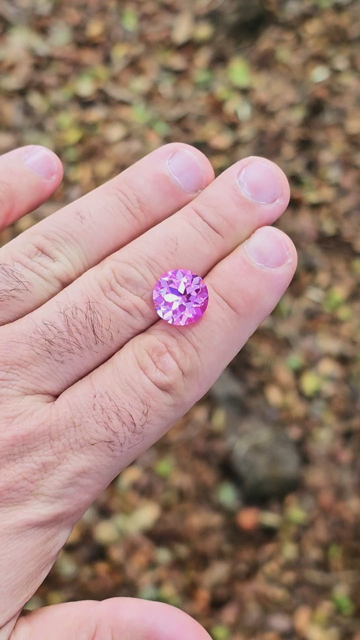 Barbie Pink Lab Sapphire, Traditional Round Brilliant Cut, 11.69 Carats