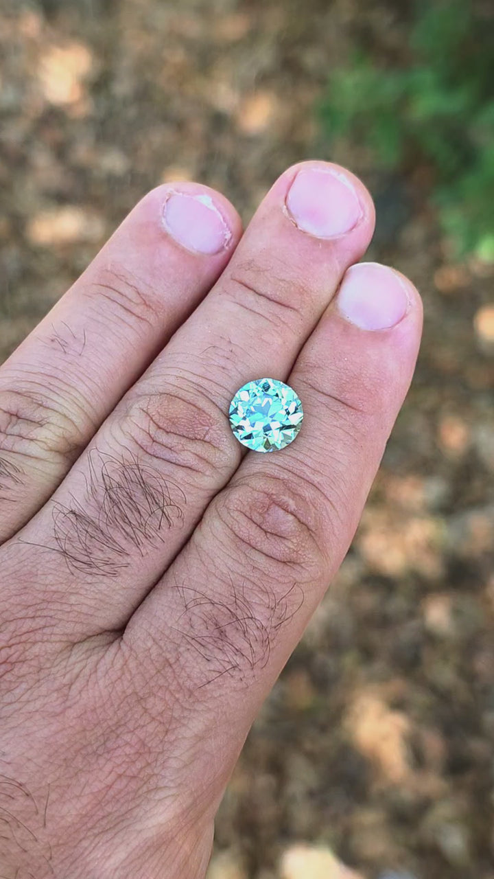 Cobalt Teal Lab Sapphire, Traditional Round Brilliant Cut, 8.40 Carats