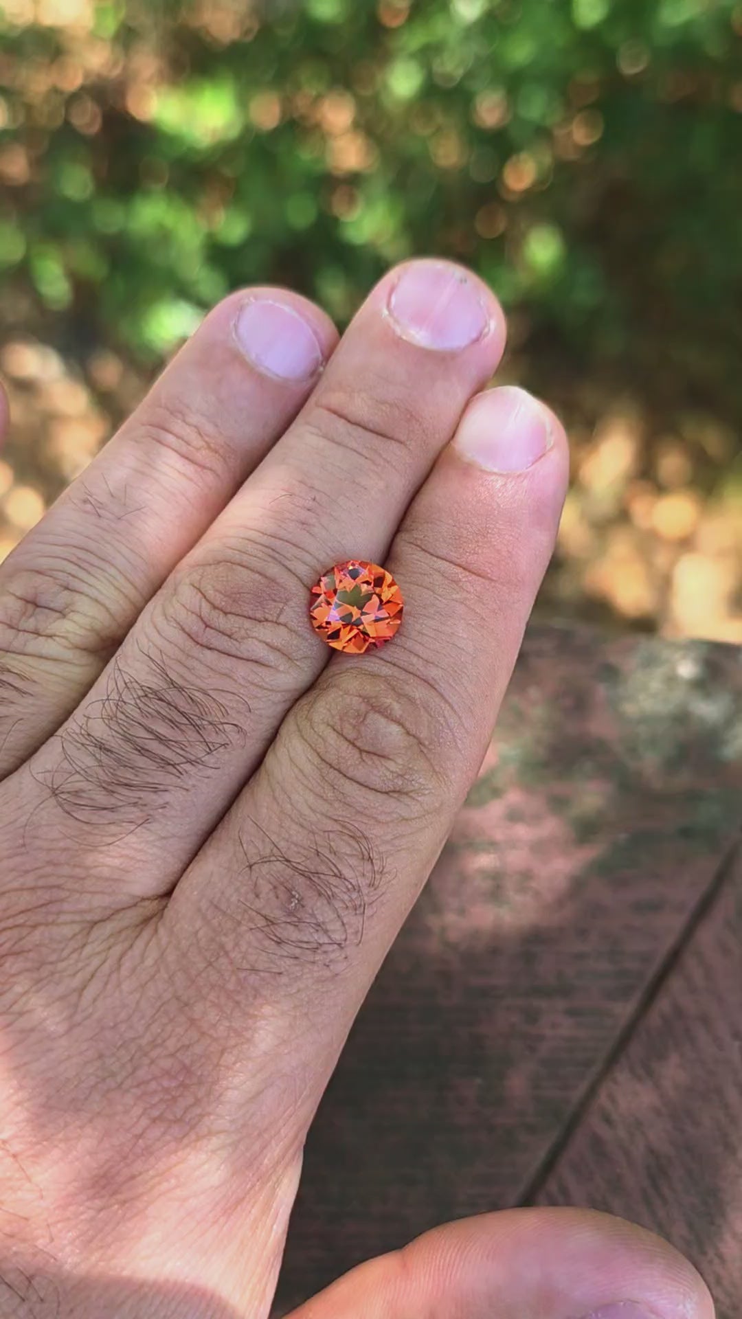 Fire Orange Lab Sapphire, Traditional Round Brilliant Cut, 5.28 Carats