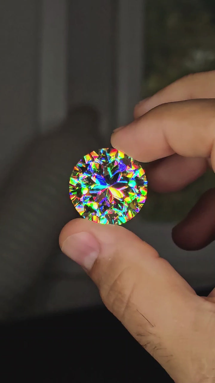 White Rutile 🌈🍭🦄, Modern Round Brilliant Cut, 67.55 Carats