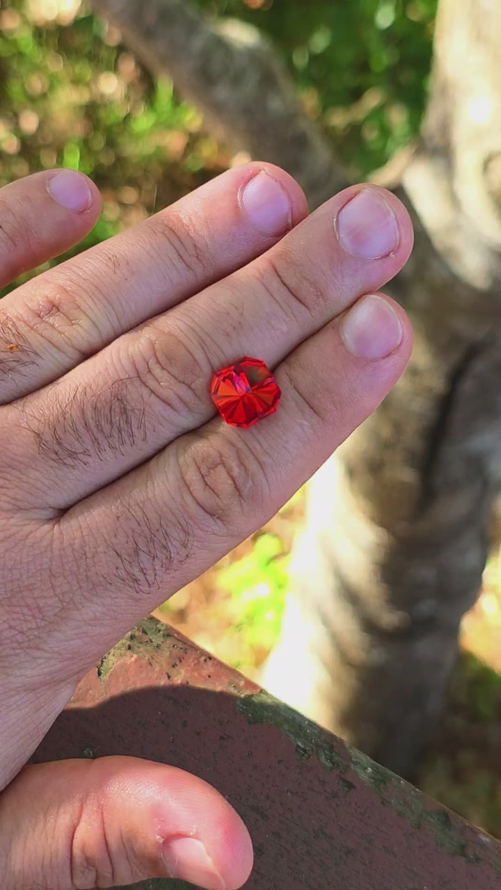 Fire Orange Lab Sapphire, Tessellation Cut, 7.43 Carats