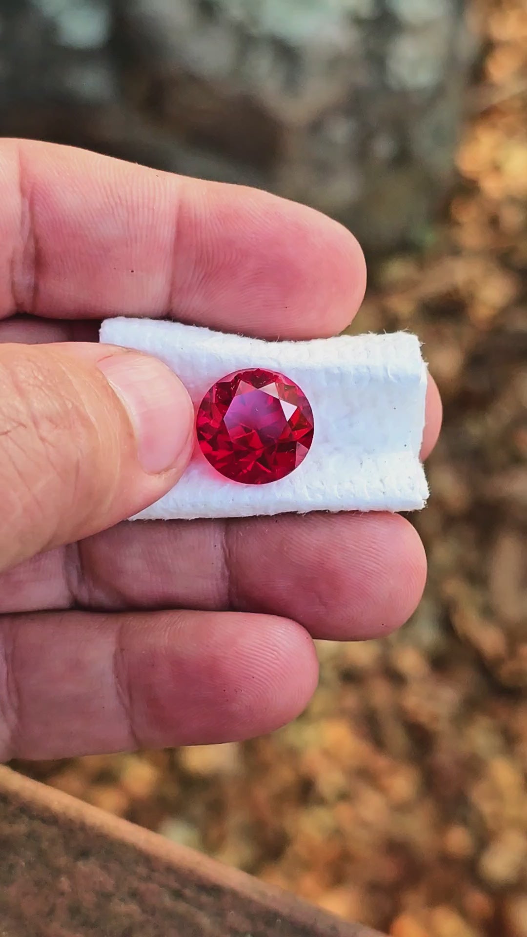 Pigeon Blood Lab Spinel, Traditional Round Brilliant Cut, 11.78 Carats