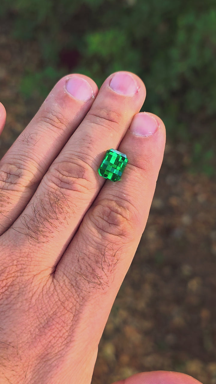 Green CTH YAG, Pixel Rectangle Cut, 7.21 Carats