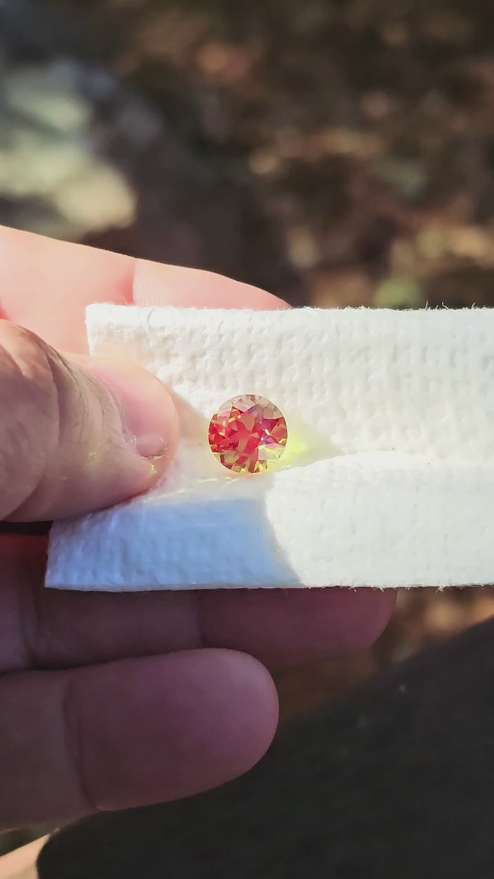 Green and Red Christmas Garnet, Traditional Round Brilliant Cut, 5.14 Carats