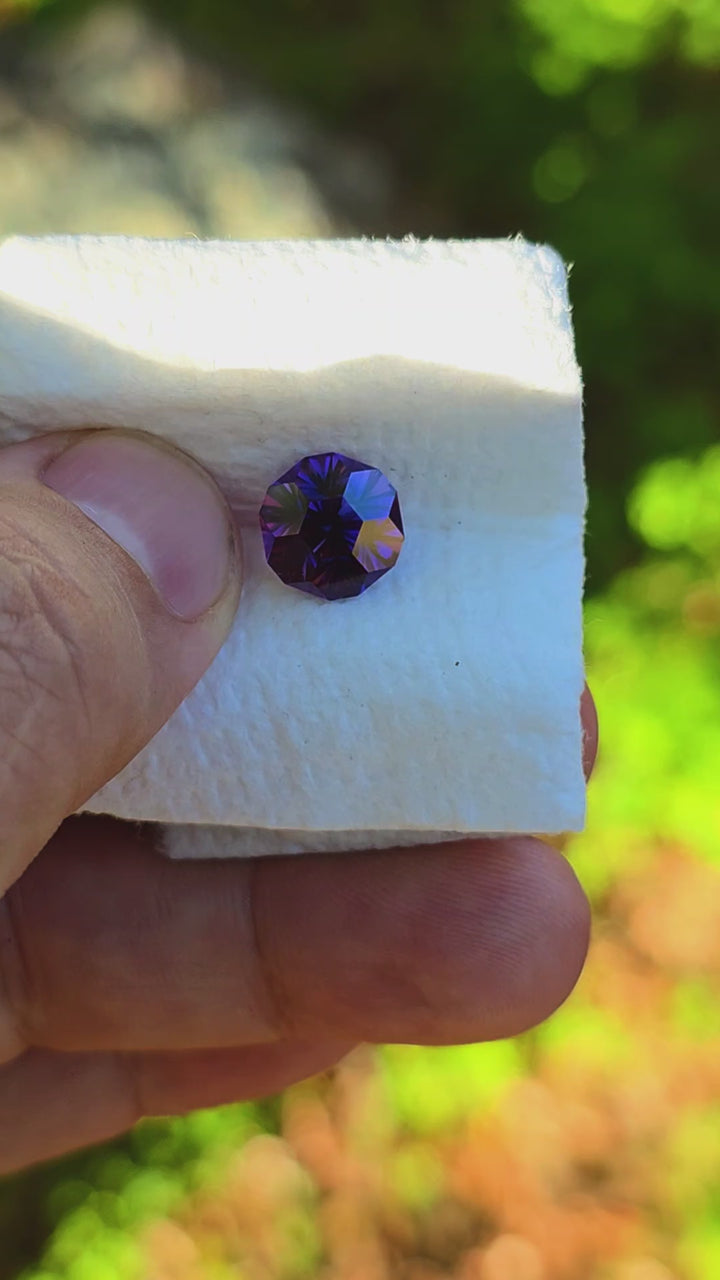 Purple Lab Sapphire, Gnome's Geode Cut, 5.24 Carats