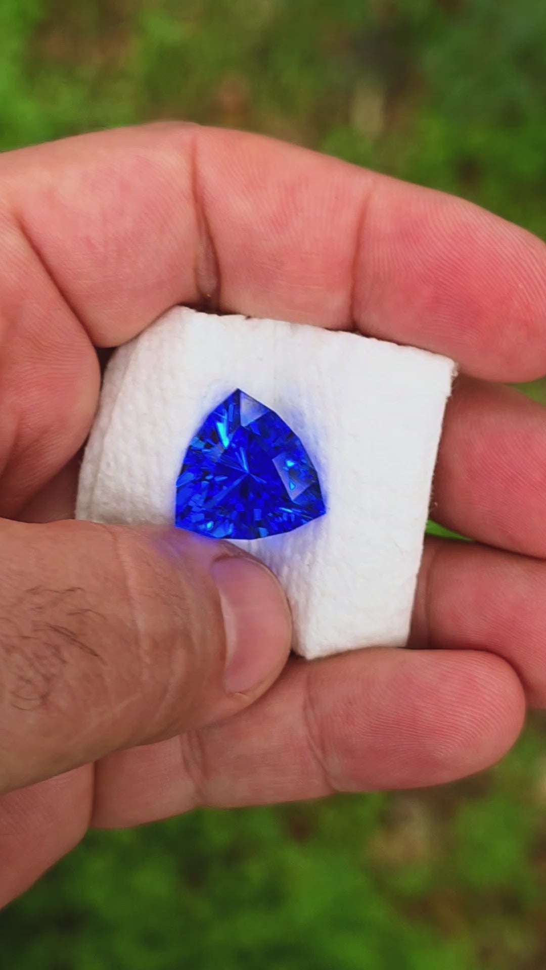 Czochralski Cobalt Spinel, Trillian Internal Reflections Cut, 15.26 Carats